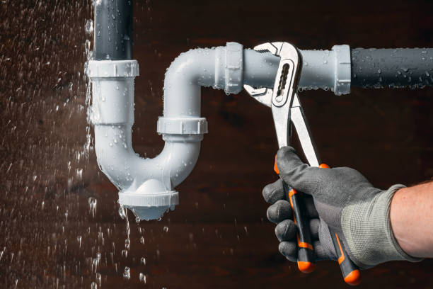Professional Gas Line Repair technician working in Mulberry, NC
